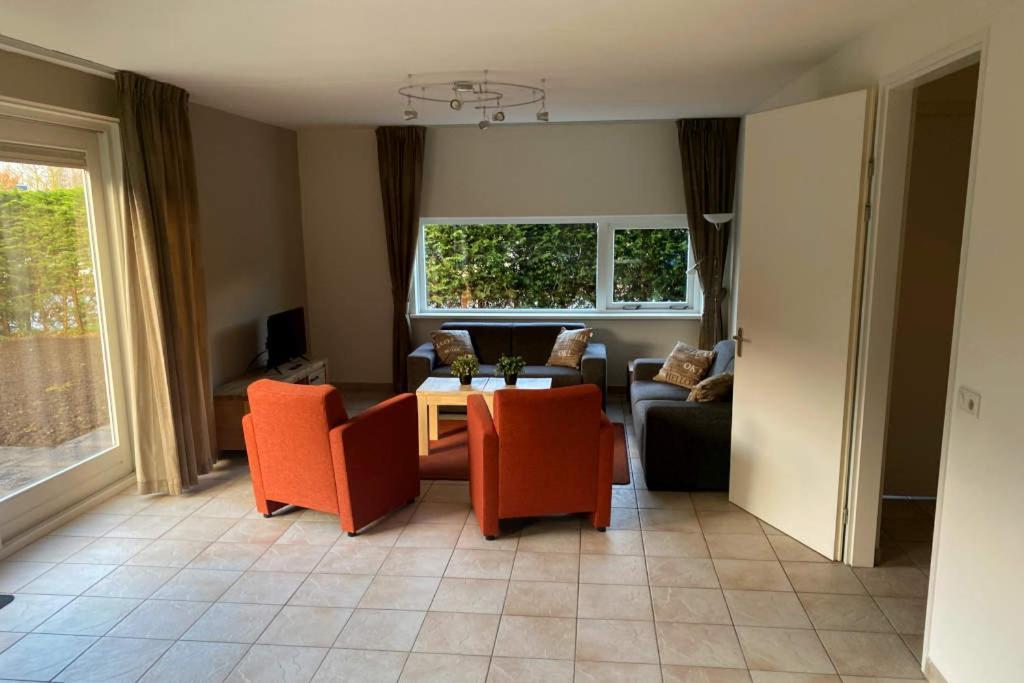 Hvz Narcis 10P Hotel Heinkenszand Buitenkant foto
